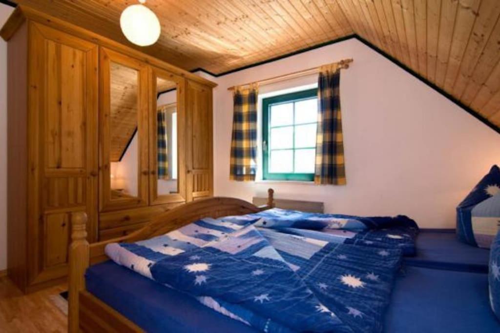 Trollhus - Grosses Familienfreundliches Ferienhaus 보른 외부 사진